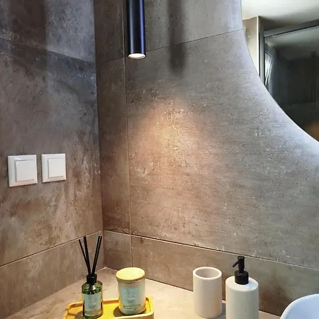 Simple And Relaxing House! *