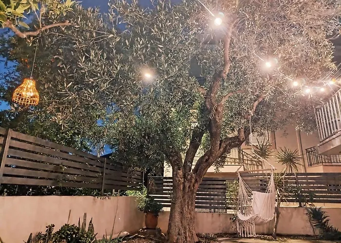 Simple And Relaxing House! 度假居